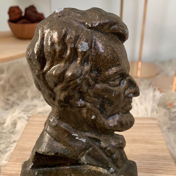 Vintage Abraham Lincoln Metal Bookend - Picture 7 of 13